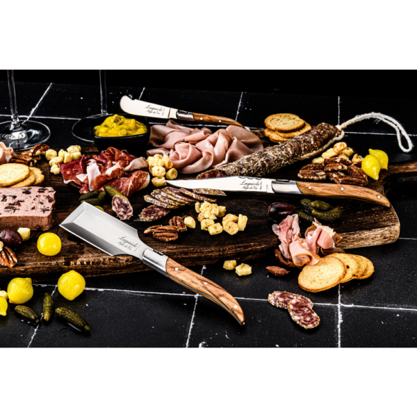 Charcuterie set olive wood