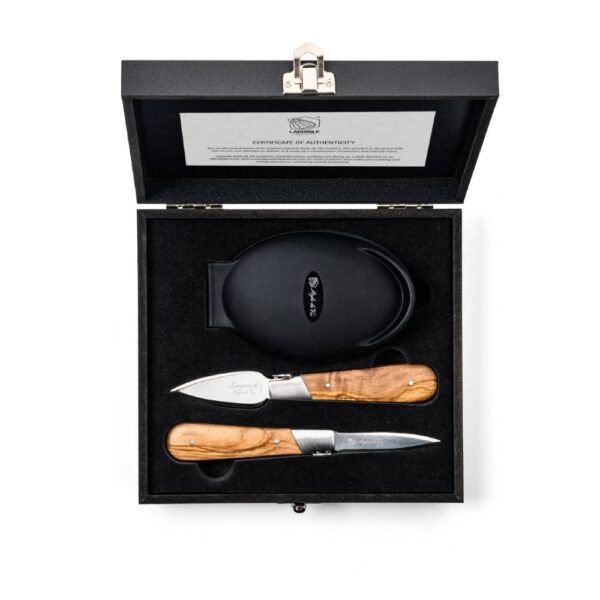 Oyster gift set olive wood