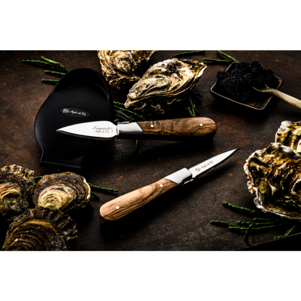 Oyster gift set olive wood