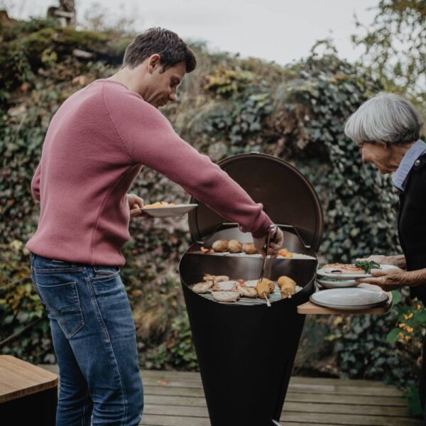 Hofats Cone BBQ fire pit