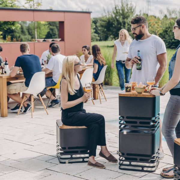 Hofats Cube fire basket Black